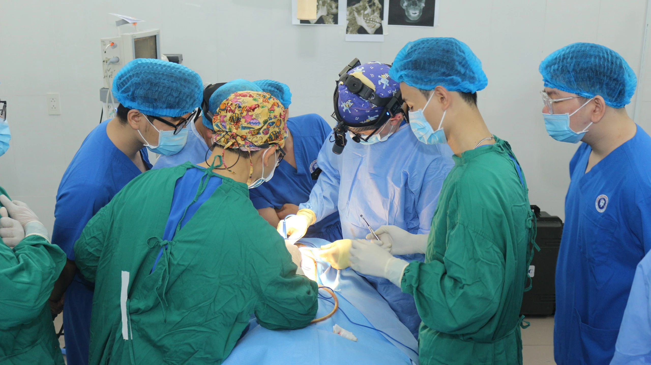 Bệnh viện Răng Hàm Mặt Huế: Tăng cường hợp tác quốc tế, nâng tầm phẫu thuật hàm mặt