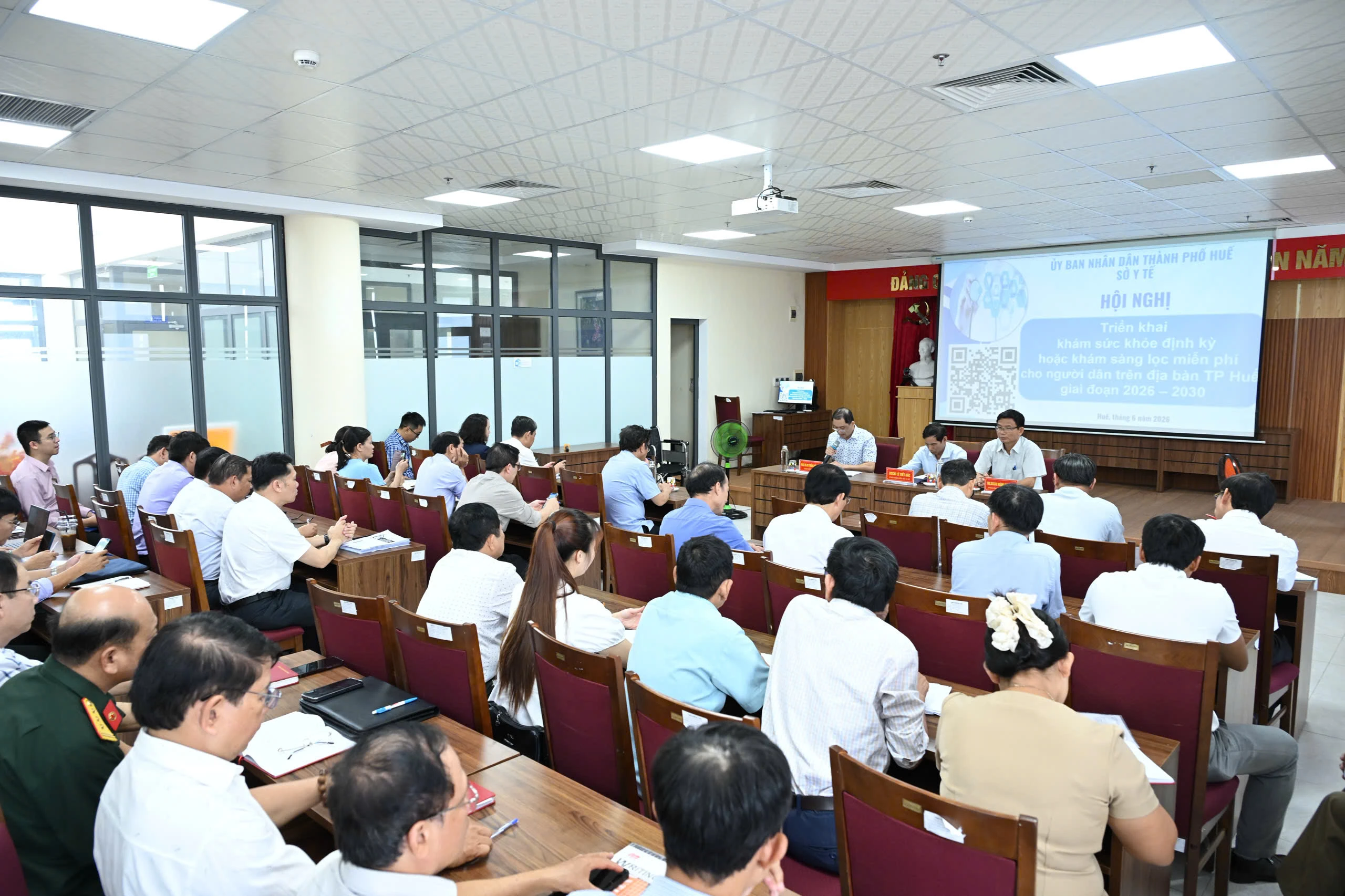 Sở Y tế thành phố Huế triển khai Kế hoạch khám sức khỏe định kỳ hoặc khám sàng lọc miễn phí cho người dân năm 2026.