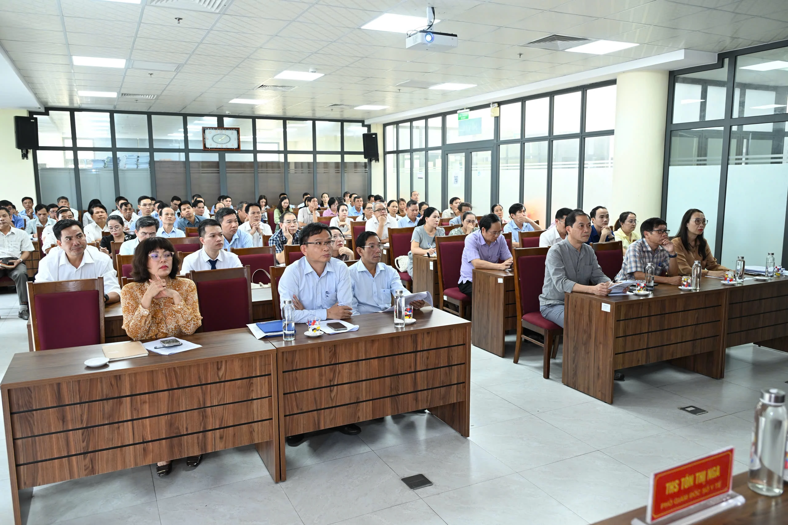 Sở Y tế tổ chức họp triển khai công tác khám sức khỏe định kỳ, khám sàng lọc miễn phí cho người dân trên địa bàn thành phố Huế năm 2026