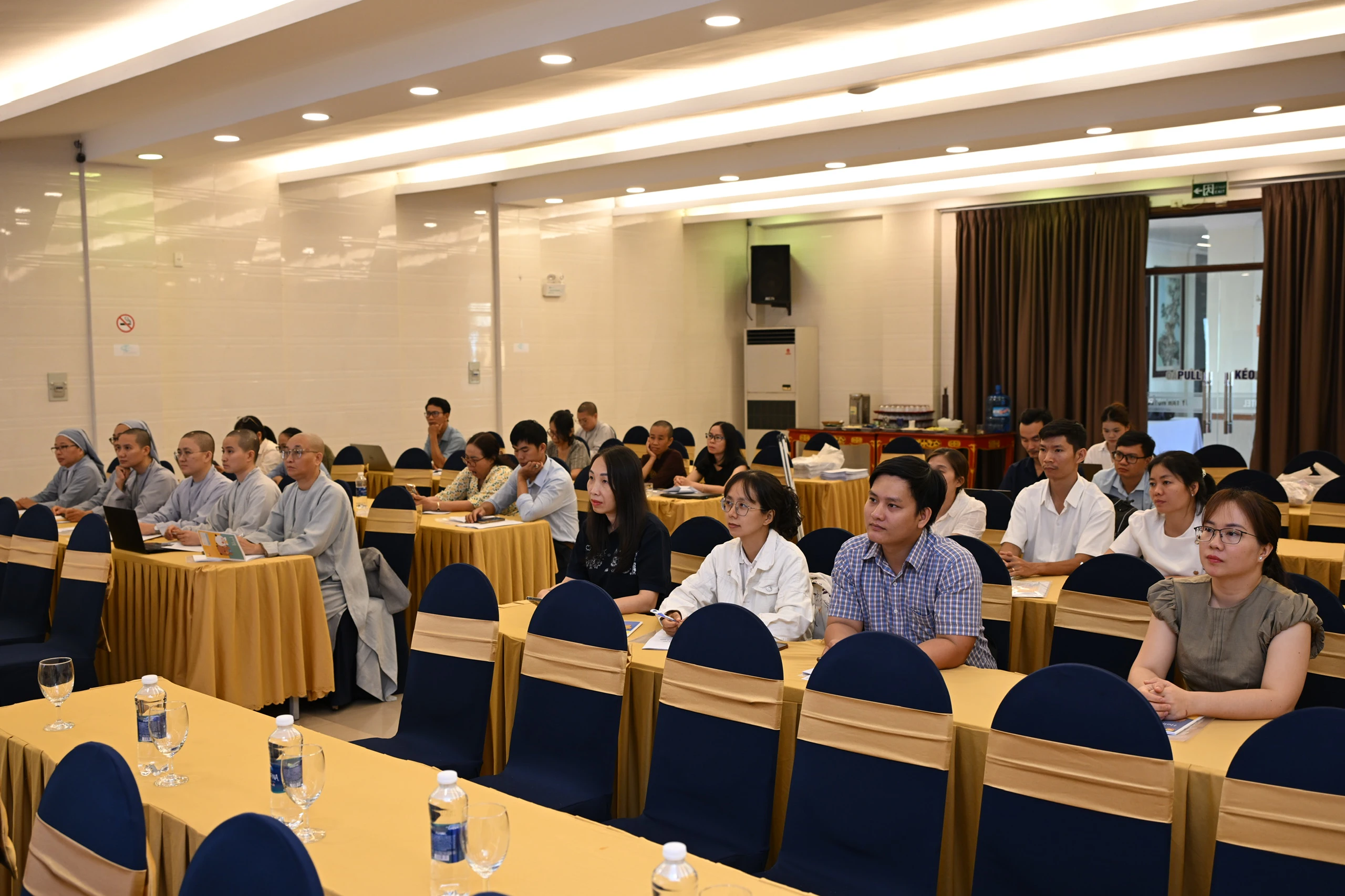 Sở Y tế tổ chức tập huấn, hướng dẫn sử dụng Hệ thống thông tin cơ sở dữ liệu cơ sở trợ giúp xã hội và người làm công tác xã hội năm 2026.