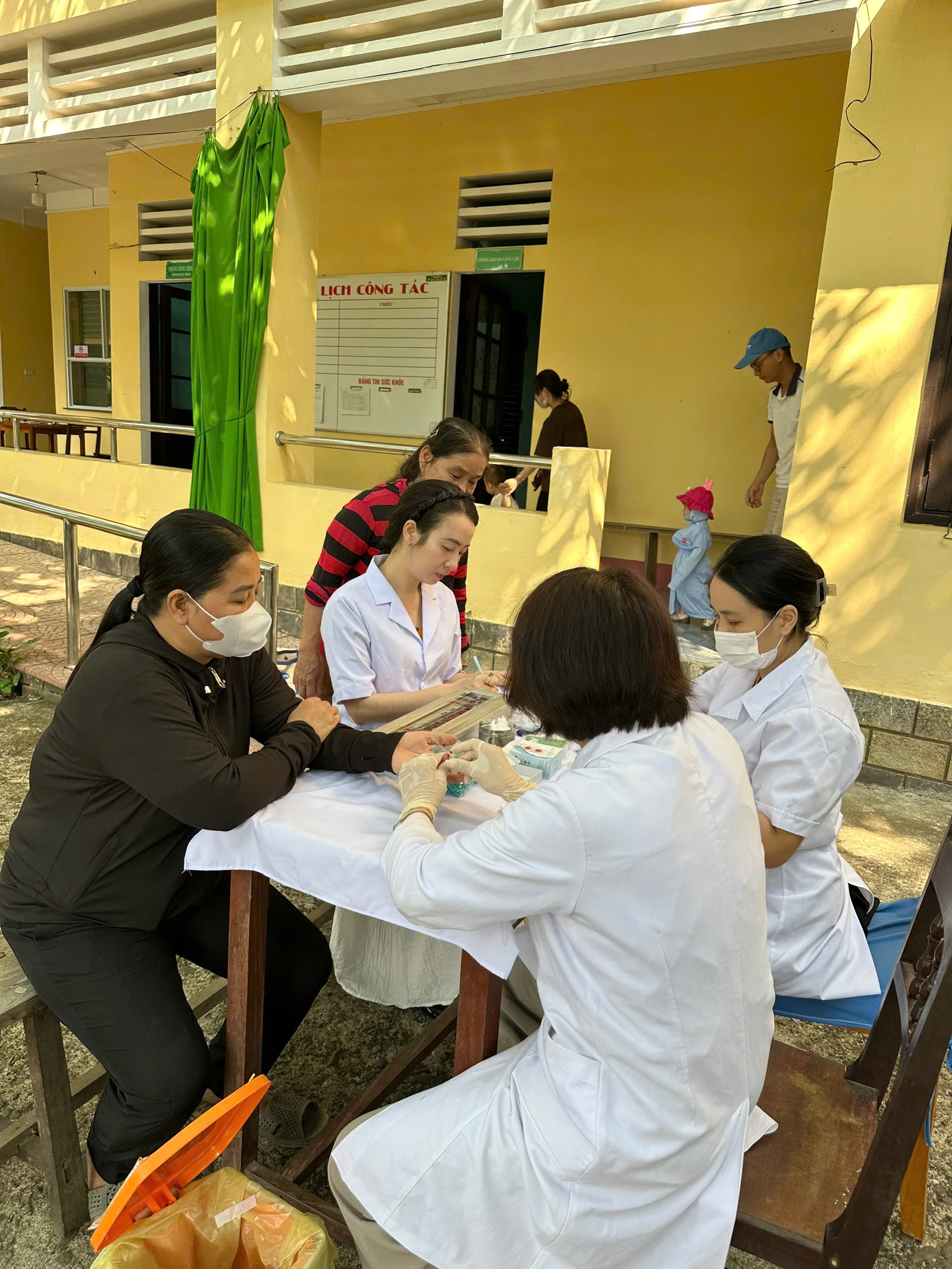 Tăng cường điều tra dịch tễ và giám sát côn trùng phòng, chống sốt rét tại xã Nam Đông, thành phố Huế.