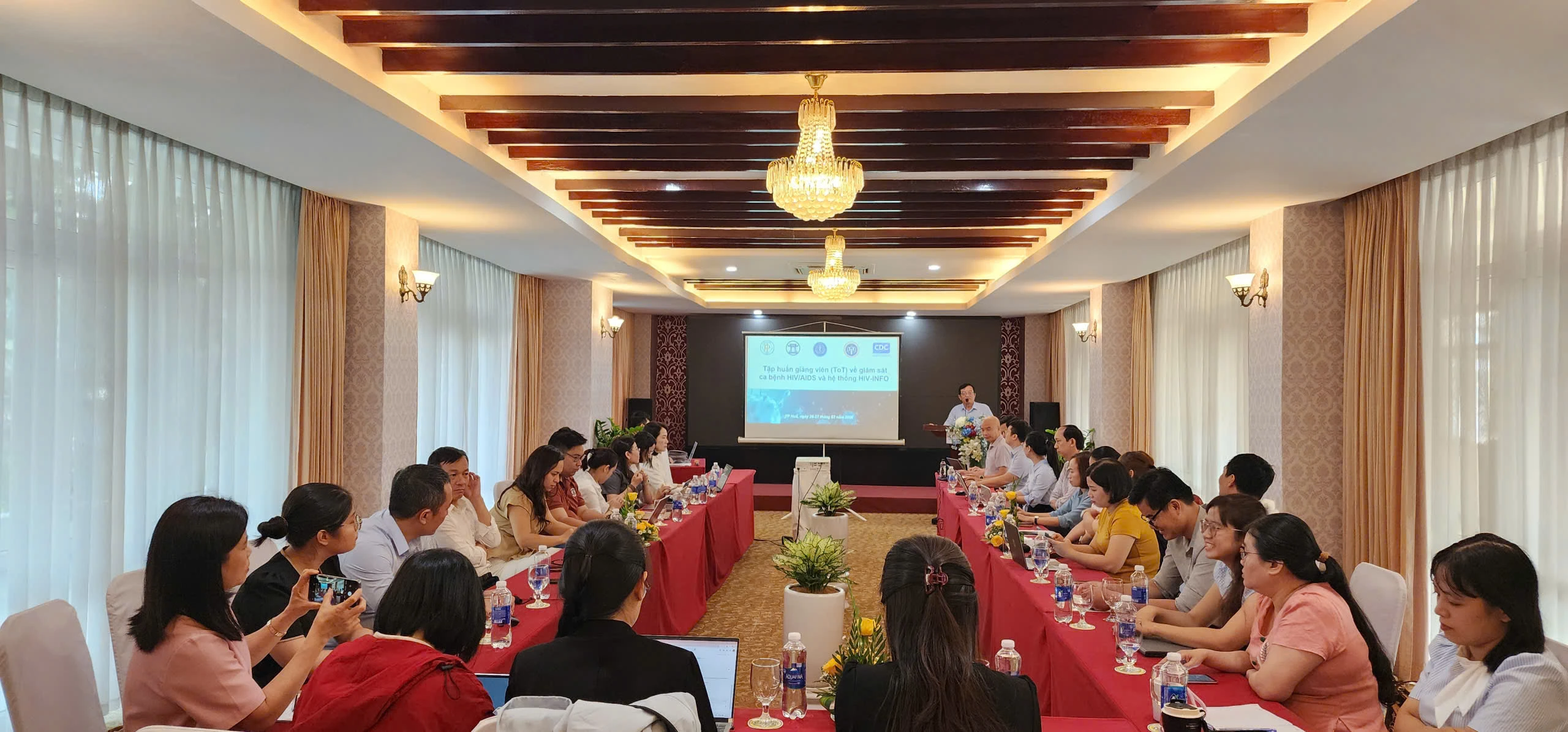 Tập huấn giảng viên (ToT) về giám sát ca bệnh HIV/AIDS và vận hành hệ thống HIV-INFO tại Huế