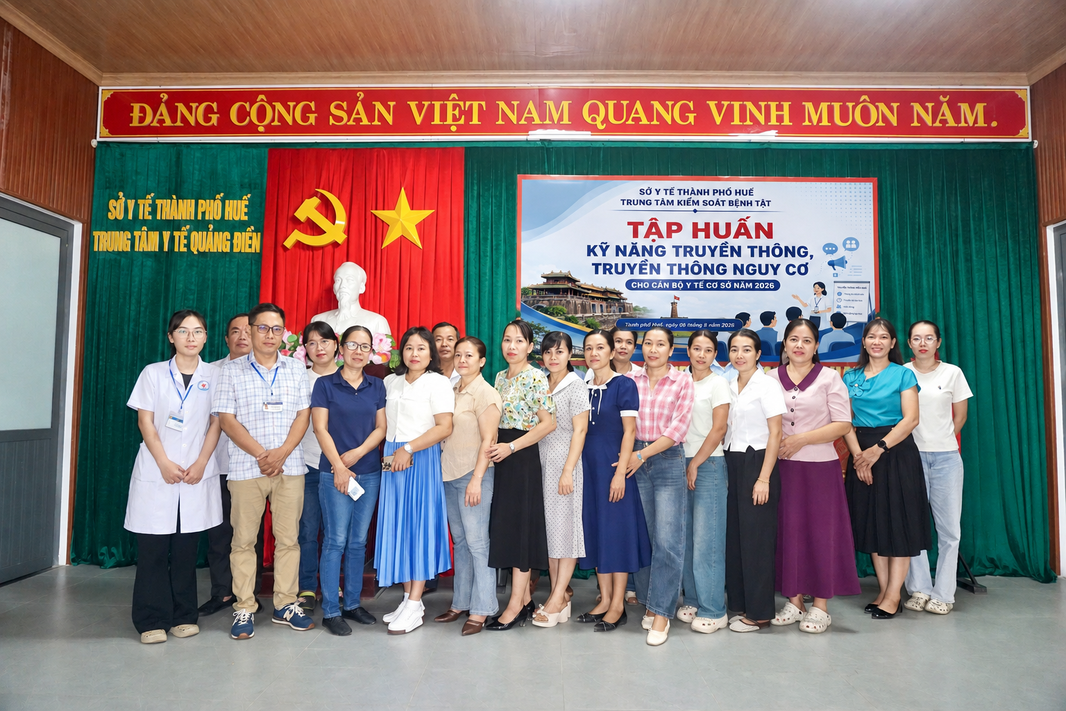 Tập huấn kỹ năng truyền thông, truyền thông nguy cơ cho cán bộ y tế cơ sở năm 2026.