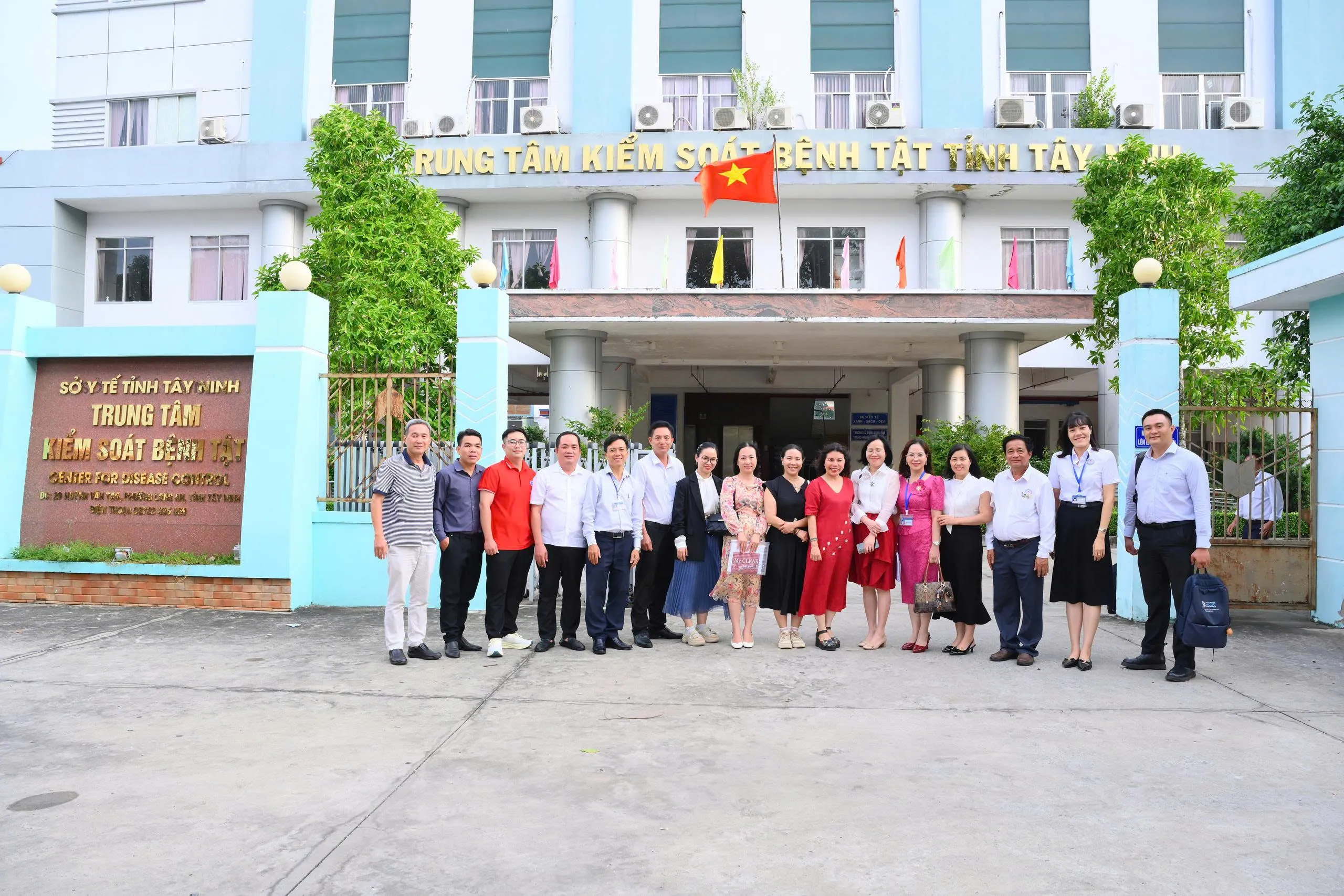 Trung tâm Kiểm soát bệnh tật thành phố Huế tham gia Đoàn công tác Trung ương giám sát, hỗ trợ công tác truyền thông - giáo dục sức khỏe tại tỉnh Tây Ninh