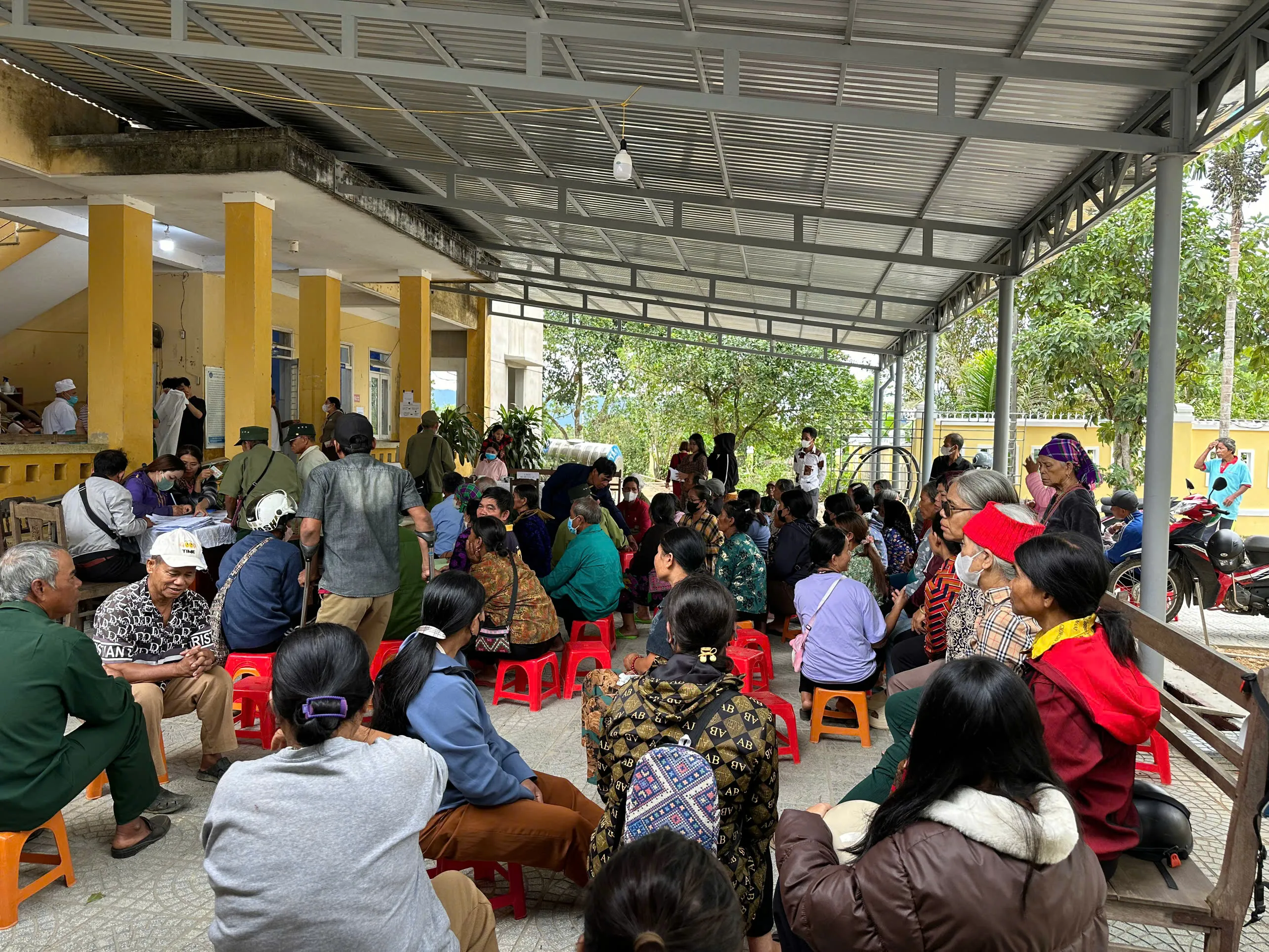 Trung tâm kiểm soát bệnh tật tiến hành sàng lọc bệnh Đái tháo đường và tiền Đái tháo đường tại phường Phong Thái, xã A Lưới 4